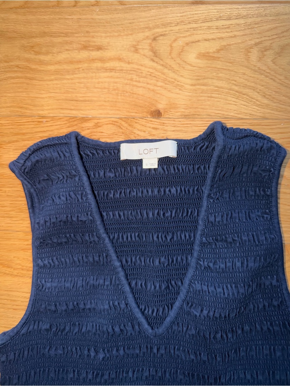 LOFT Navy Top - Picture 3 of 3